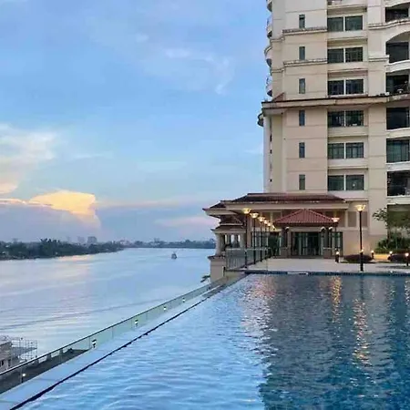 Studio 4 Pax - Riverine Diamond Kuching Exterior photo