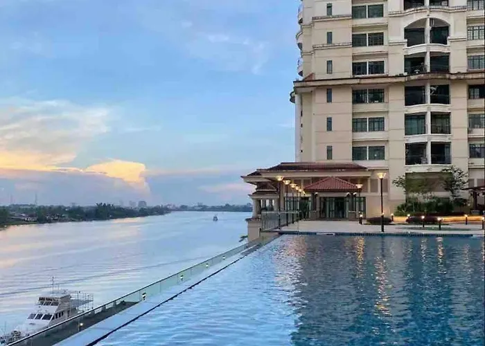 Studio 4 Pax - Riverine Diamond Kuching