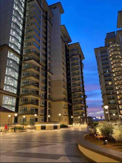 4 Pax - Riverine Diamond Apartment *